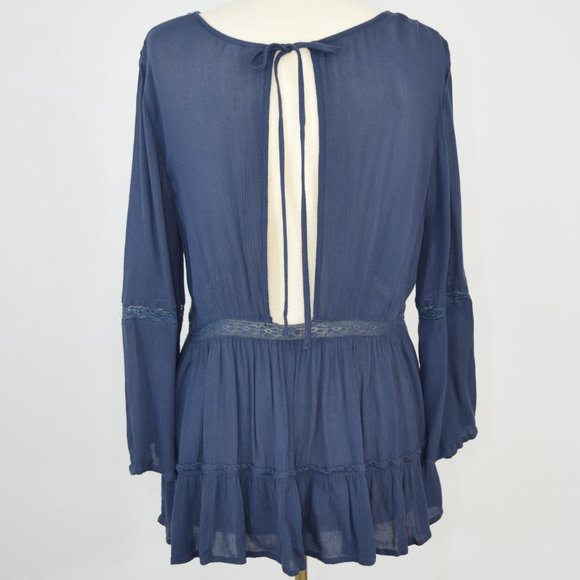 Melrose and Market Boho Lace Tunic Blouse Open Back Cutout  Keyhole Shirt M - Picture 3 of 13